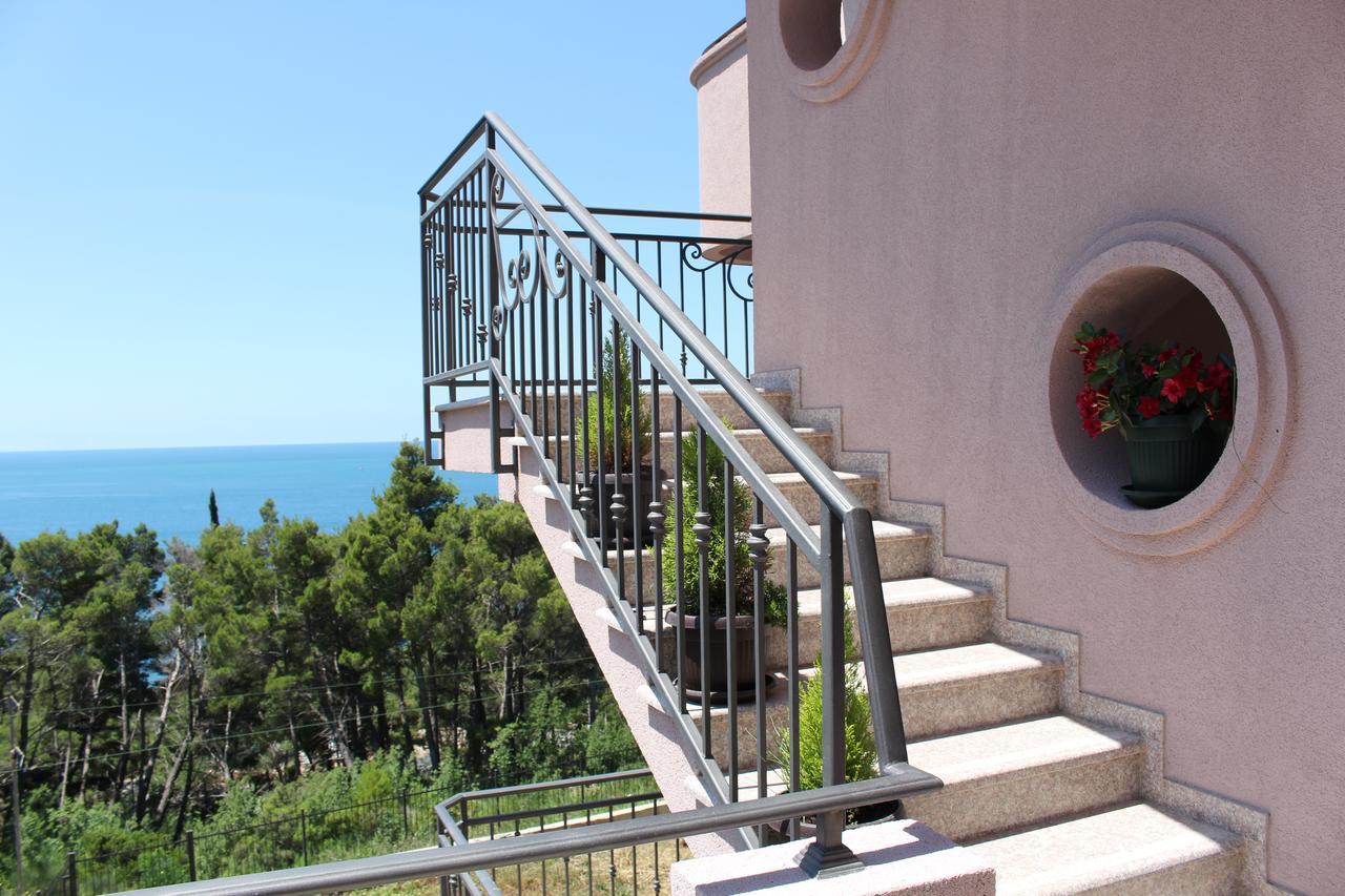 Vila Pogled Бар Екстериор снимка